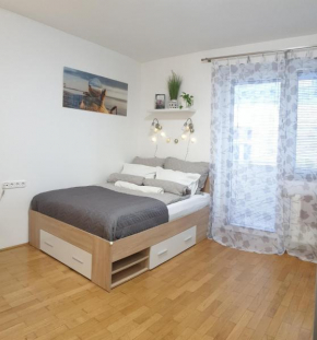 N14 Nap Apartment